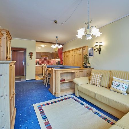 Appartement Lacher Saalbach-Hinterglemm Exteriör bild