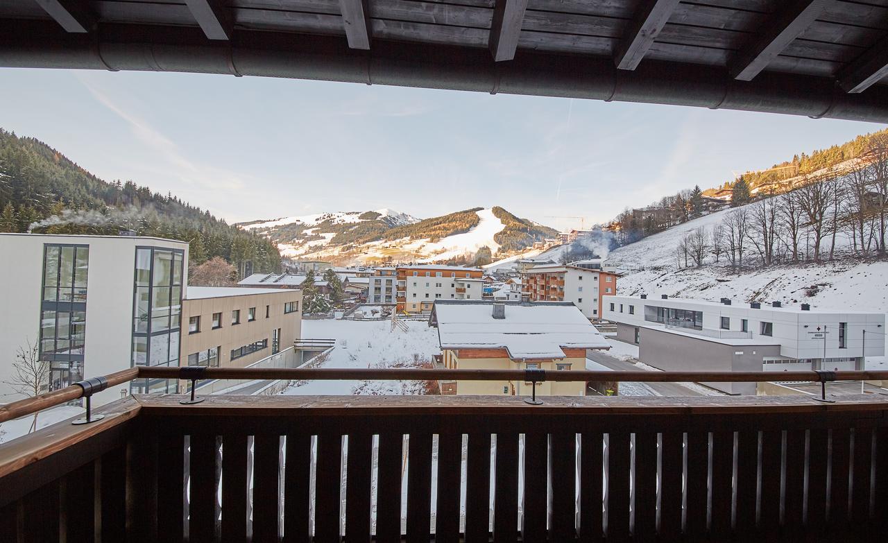 Appartement Lacher Saalbach-Hinterglemm Exteriör bild